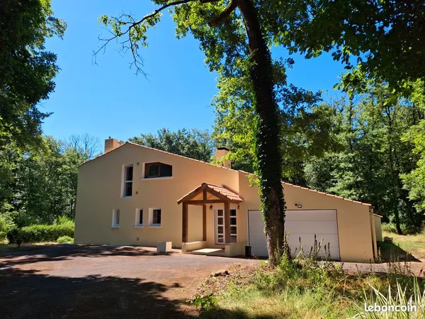 Maison 140 m² sur terrain 5 000 m² 