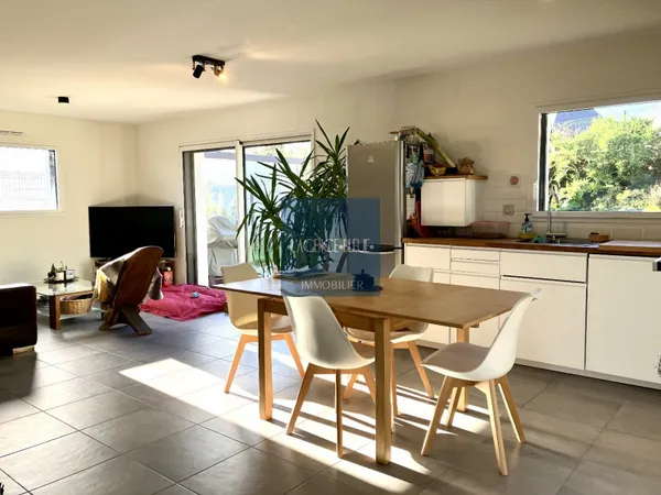 Maison 3 pièces 65 m² 