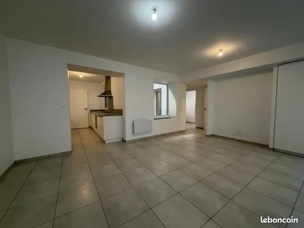 Appartement 2 pièces 67 m² 