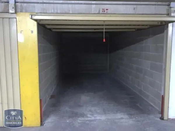 Parking - Garage Location Sète   111€