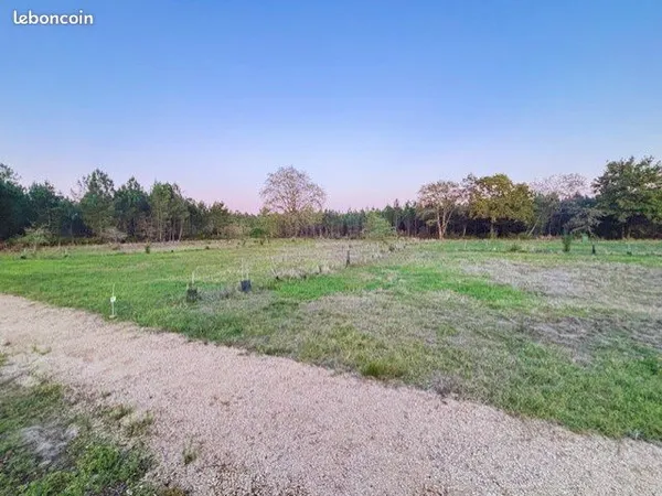 Terrain 582 m² Garein 