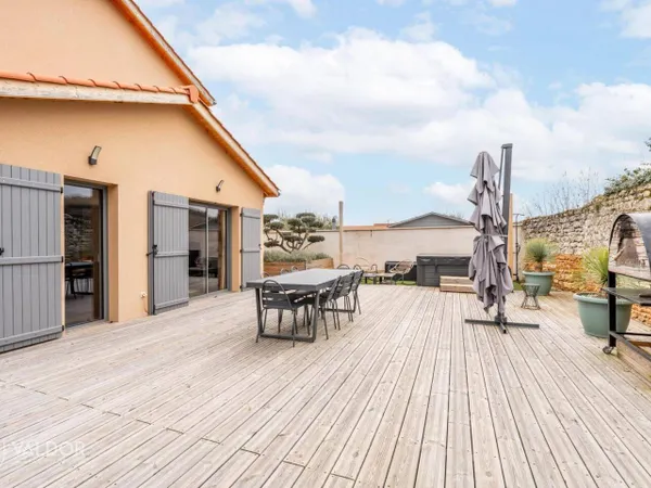 Maison 5 pièces 115 m² 
