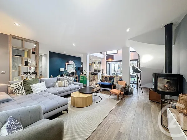 Maison 7 pièces 160 m² 
