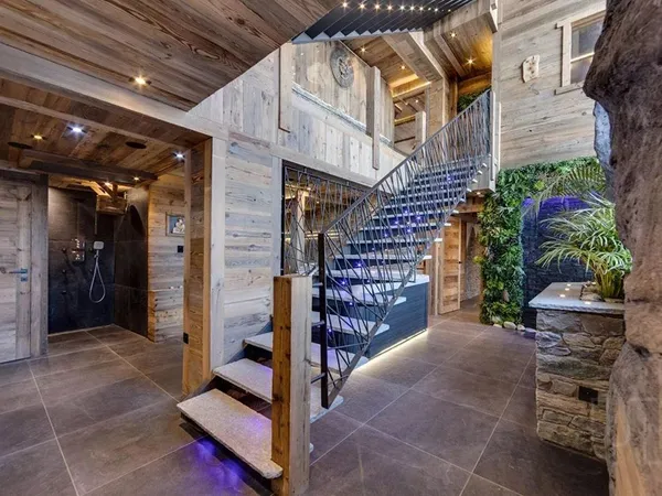 Chalet 7 pièces 274 m² 