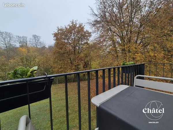 Appartement 4 pièces 77 m² 