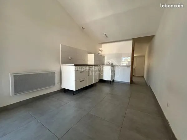 Studio 2 pièces 26 m² 