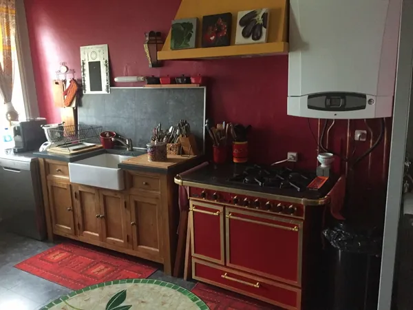 Vends maison meublée de 240m² avec 2 chambres, un loft de 90m² Loire 