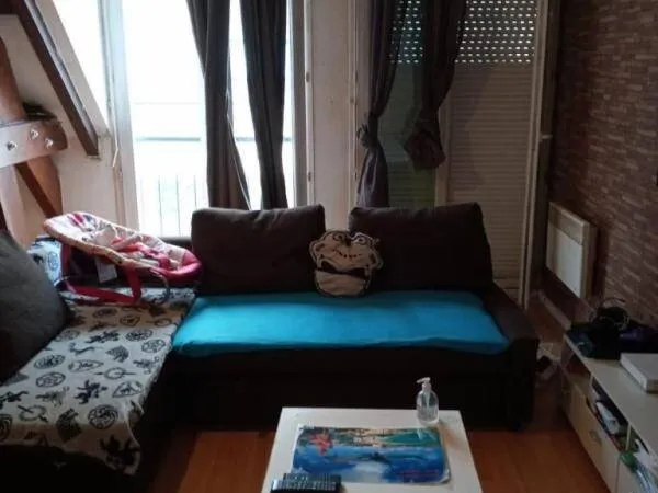 Studio 1 pièce 33 m² 