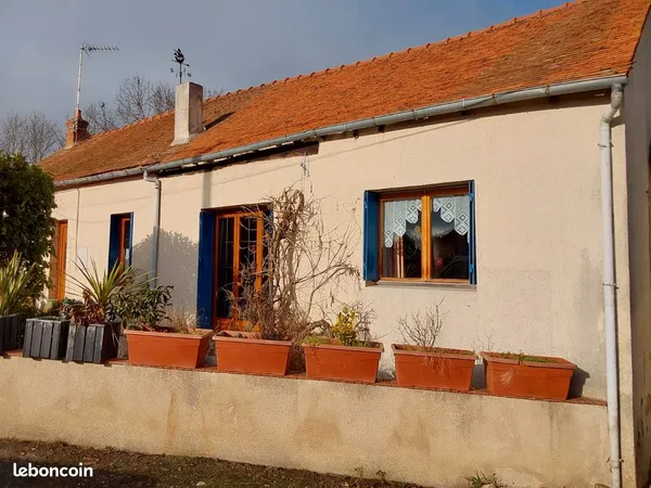 Maison indépendante très proche montluçon 