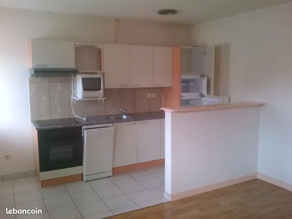 Loue Appartement F3 