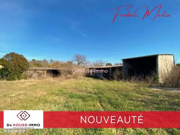 Box de stockage 3400 m² 