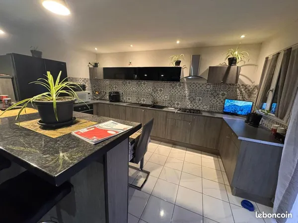 Maison 5 pièces 80 m² 