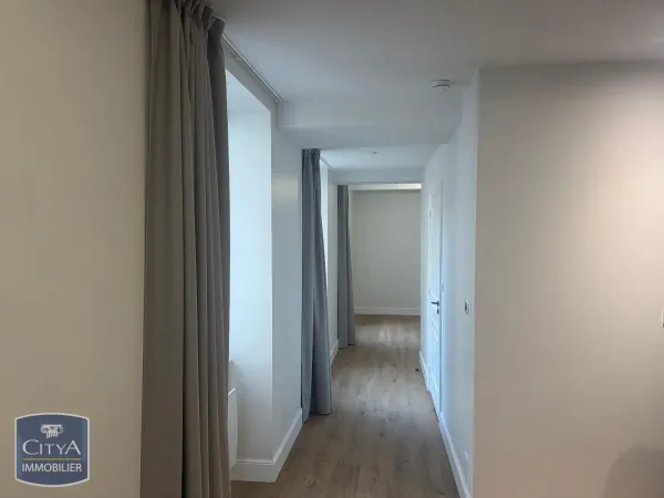 Studio 1 pièce 34 m² 