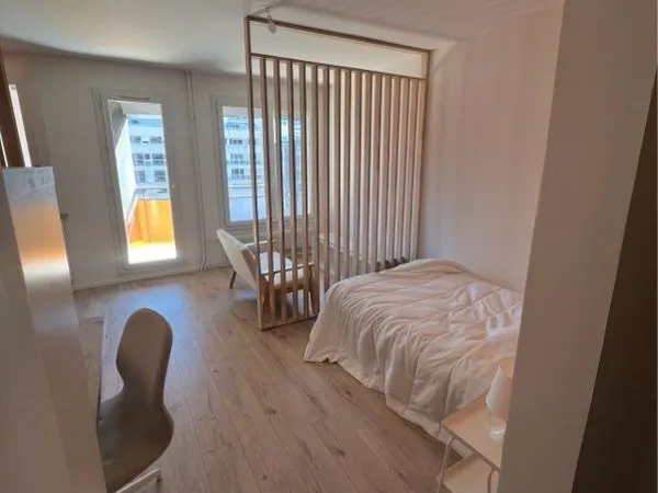 Studio 30 m² avec balcon - Résidence Arverne - Parking en option - Centre Clermont-Ferrand 