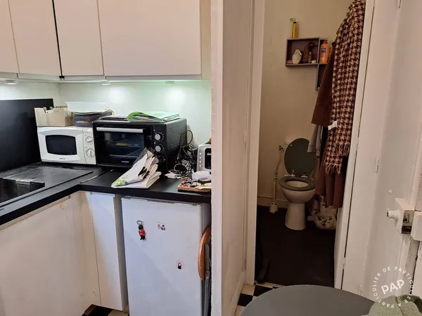 Studio 1 pièce 20 m² 