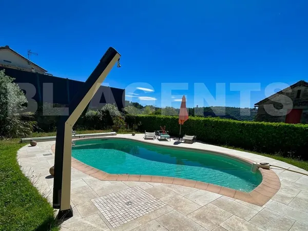 maison/villa 6 pièce(s) 103 m2 
