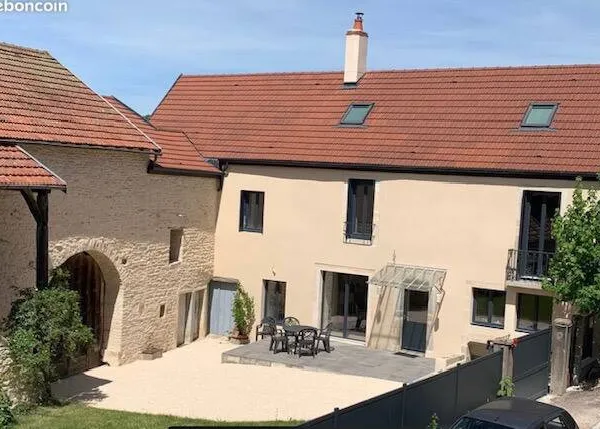 Maison 5 pièces 120 m² 