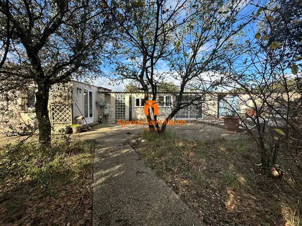 Maison de plain-pied 12 pièces 170 m² 