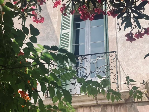 Maison 13 pièces 380 m² 
