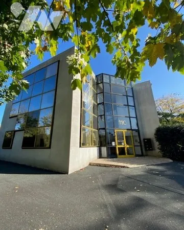 Bureau 158 m² 