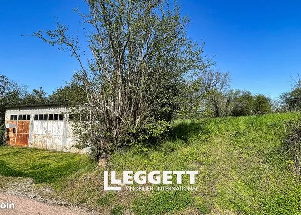 Terrain 1147 m² 