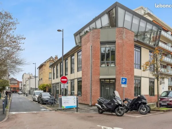 Bureaux 170 m²