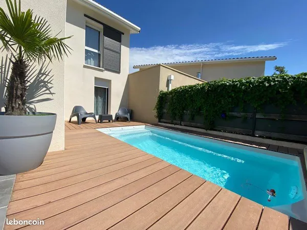 Maison avec piscine - Castelnau-le-Lez (Caylus) 