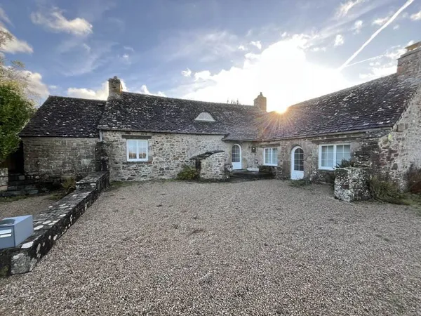 Maison en pierre 4 pièces 65 m²