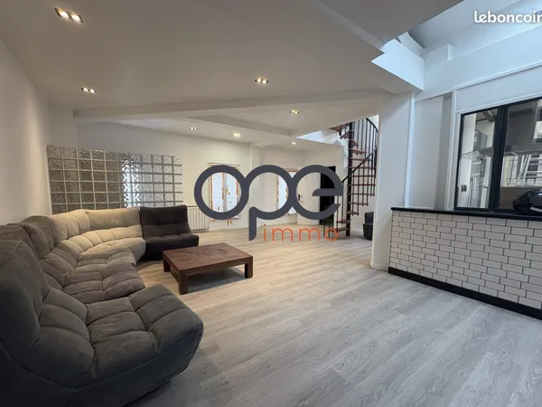 Loft 5 pièces 110 m² 