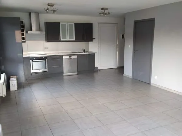 Location T3, lumineux, Mérignies, proximité golf 
