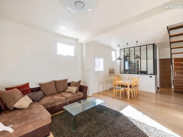 Duplex 3 pièces 67 m² 