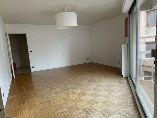 Appartement 2 pièces 62 m² 