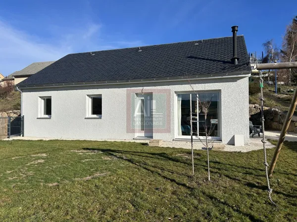 Maison de plain-pied 4 pièces 84 m² 