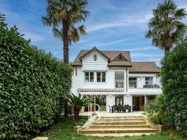 Propriété avec jardin Ile de Beauté 5 chambres 