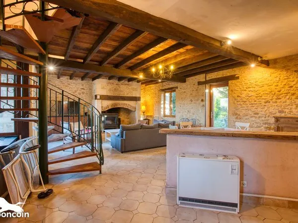 Maison 7 pièces 180 m² 