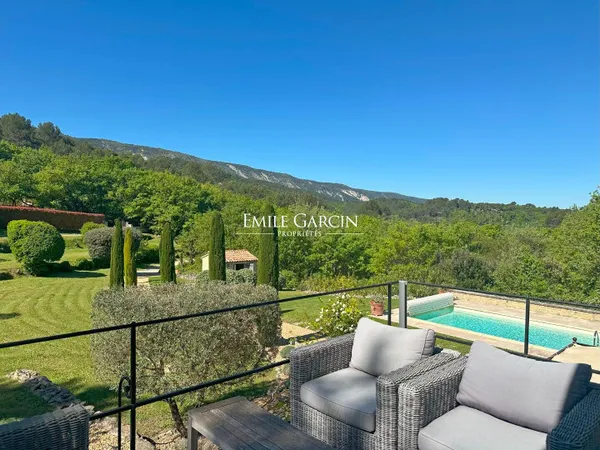 A vendre - Maison rénovée - Luberon - Près de Ménerbes 