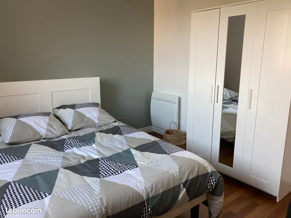Chambre à louer dans colocation maison 