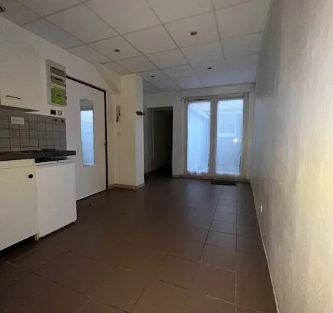 Appartement T1 avec petite terrasse 