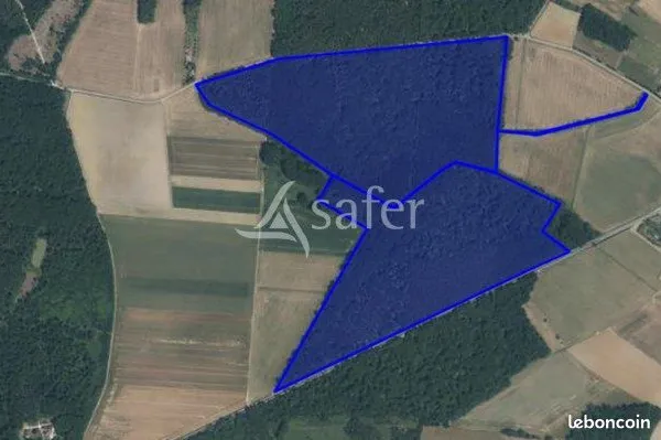 Terrain 393940 m² Auxerre 