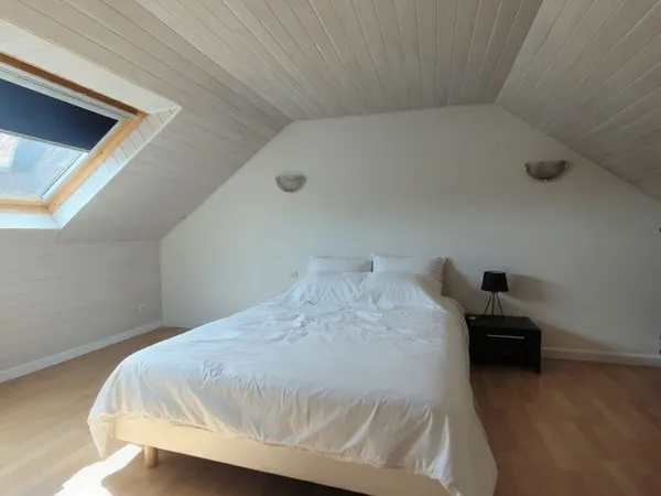 Maison 37m2 - PLEUVEN - Parking + Terrasse + Jardin avec son robot tondeuse 