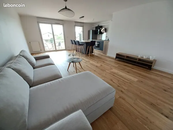 Appartement T3 rénové - 70 m² 