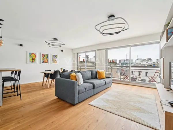 Appartement meublé refait à neuf 15E - Bail société uniquement 