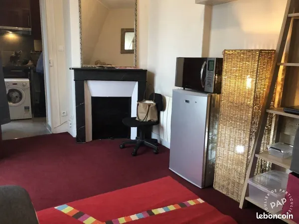 Particulier VEND STUDIO 15M2, 6ème ss asc. Bon état, habitable de suite 