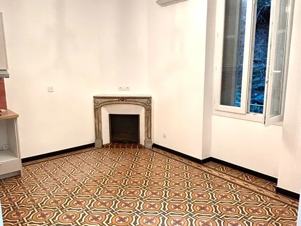 Cours Général Leclerc T2 neuf 