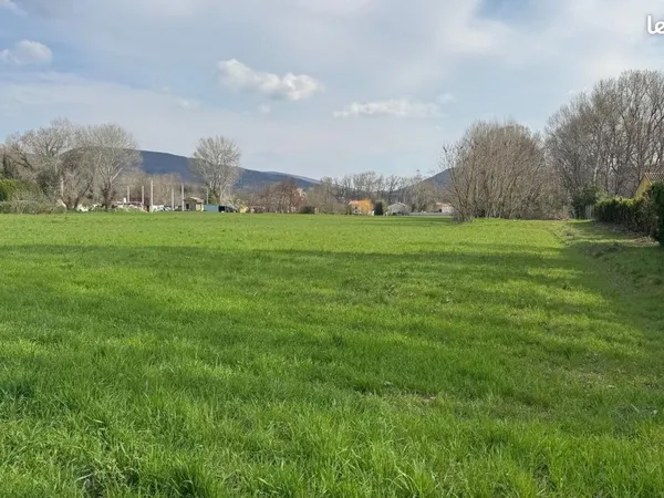 Terrain 354 m² Cruas 
