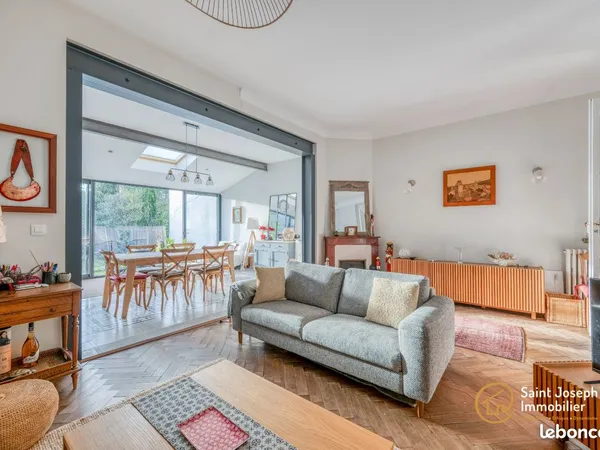 Maison 6 pièces 135 m² 
