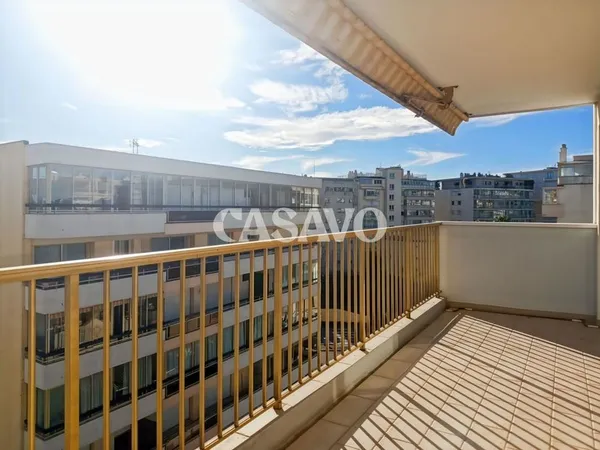 Vente Appartement 3 pièces de 57m² - 06400 Cannes 
