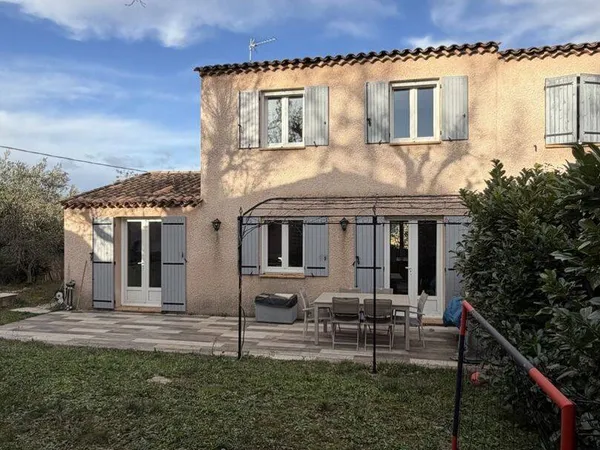 Maison 5 pièces 111 m² 