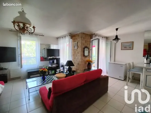 Appartement 4 pièces 79 m² 
