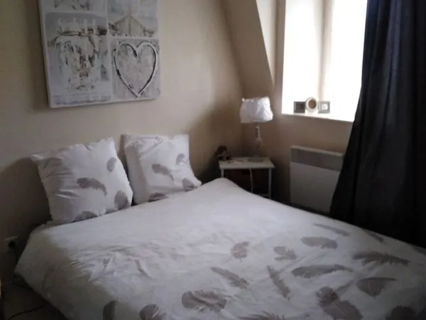 Chambre meublée dans petite maison Rennes nord 